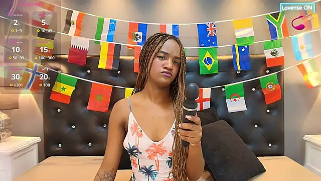 Chloebrunnie online show from 06/18/26, 12:54