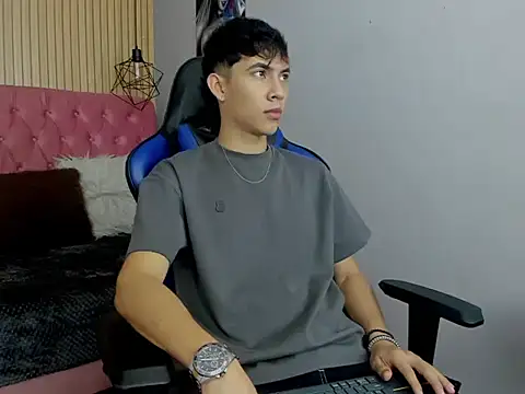 AronTawers online show from 03/10/26, 12:42