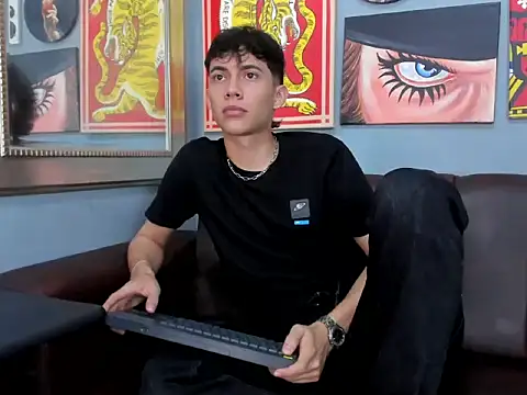 AronTawers online show from 03/04/26, 08:05