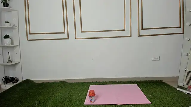 emily gaviria1 online show from 03/27/26, 12:06