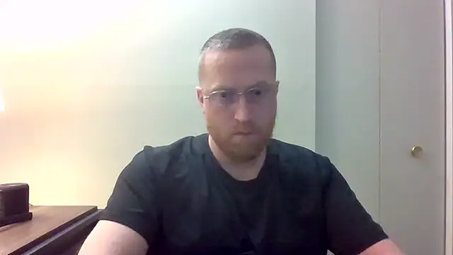 Snapshot of tytheexhibionist chatting on 03/01/26, 02:33 tytheexhibionist online show from 03/01/26, 02:33