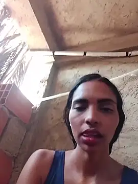 valentina gomez1 online show from 04/23/26, 01:13
