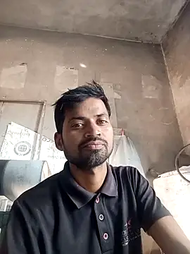 Varun908662 online show from 06/03/26, 11:00