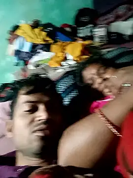 Varun908662 online show from 04/18/26, 06:43