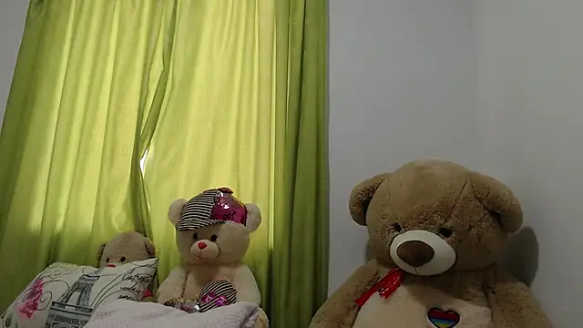 Snapshot of saraa_ramirez chatting on 04/21/26, 05:08 saraa ramirez online show from 04/21/26, 05:08