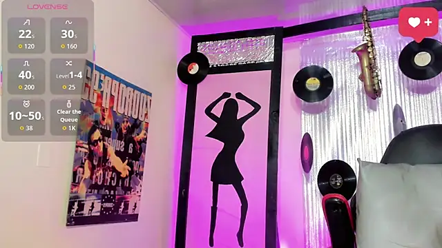 madison mujica  online show from 03/02/26, 08:05