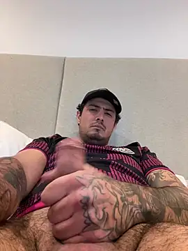 Snapshot of MaximoVaca chatting on 02/26/26, 07:19 MaximoVaca online show from 02/26/26, 07:19