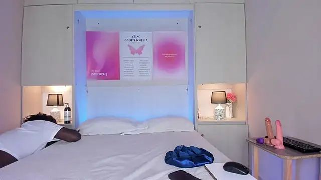 Oshun 444 online show from 03/21/26, 12:20