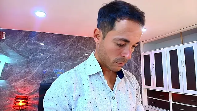 Snapshot of Adams_Sanz chatting on 03/28/26, 06:53 Adams Sanz online show from 03/28/26, 06:53