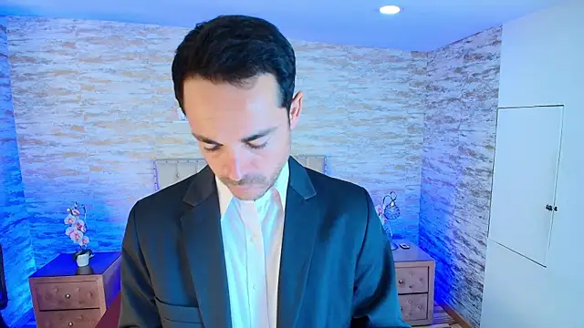 Adams Sanz online show from 05/19/26, 07:32