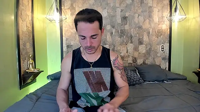 Adams Sanz online show from 05/11/26, 08:28