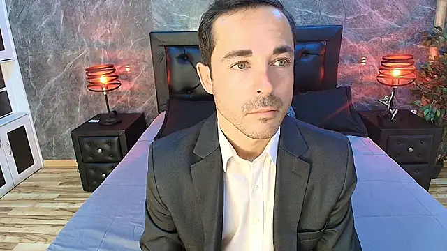 Adams Sanz online show from 05/26/26, 07:01