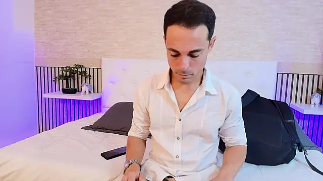 Snapshot of Adams_Sanz chatting on 03/26/26, 07:12 Adams Sanz online show from 03/26/26, 07:12