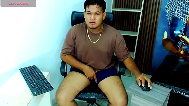 Snapshot of jacobxhott chatting on 02/27/26, 03:29 jacobxhott online show from 02/27/26, 03:29