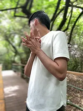 The Conquer online show from 04/05/26, 04:57