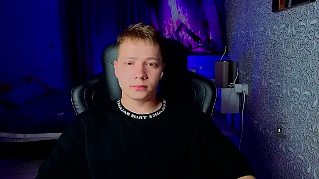 Karl Night  online show from 06/03/26, 07:29