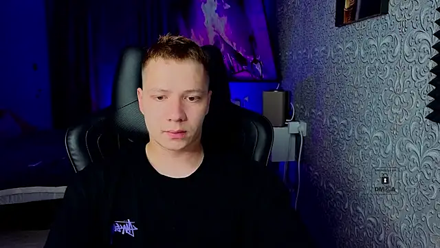 Karl Night  online show from 06/12/26, 07:00