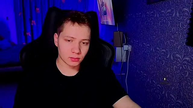 Snapshot of Karl_Night_ chatting on 03/01/26, 04:29 Karl Night online show from 03/01/26, 04:29