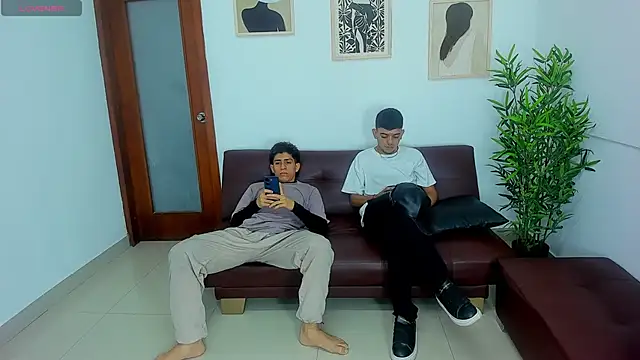 nobodyknows01 online show from 02/25/26, 12:27