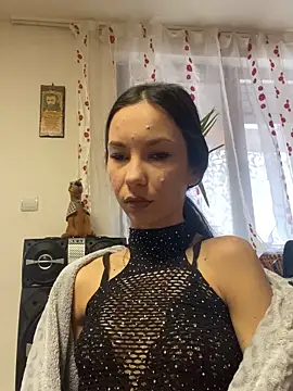 Snapshot of mariaalexandraf chatting on 02/25/26, 10:04 mariaalexandraf online show from 02/25/26, 10:04