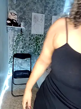 medusafox  online show from 04/01/26, 04:36