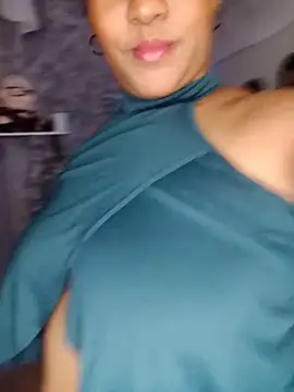 medusafox  online show from 04/14/26, 03:33