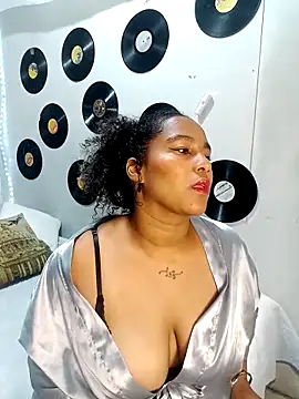 medusafox  online show from 03/09/26, 04:27