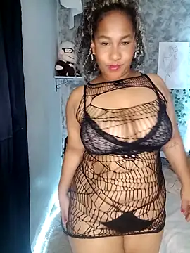 medusafox  online show from 04/09/26, 04:25