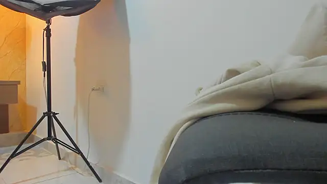 Miia03 online show from 03/28/26, 11:33