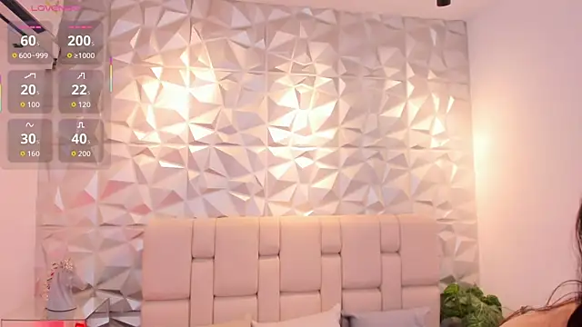 mell muller online show from 04/18/26, 11:45