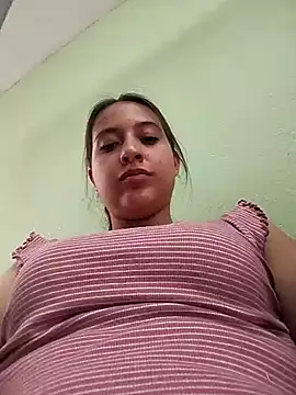 MaskedLatinaX online show from 04/30/26, 08:05
