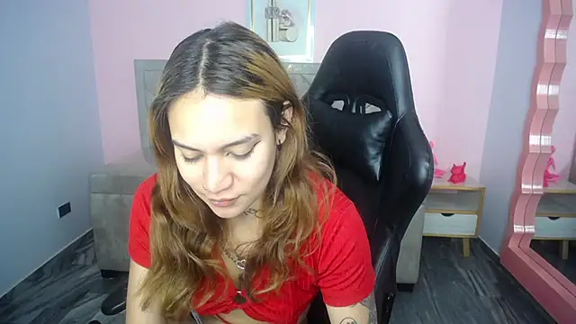 Andrea ch01 online show from 03/27/26, 08:54