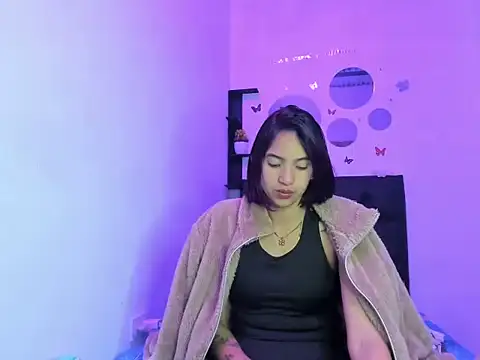 sapphire brown20 online show from 06/01/26, 01:06