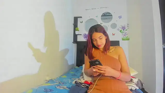 sapphire brown20 online show from 03/13/26, 12:48