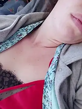 Snapshot of lily2022 chatting on 02/27/26, 07:52 lily2022 online show from 02/27/26, 07:52