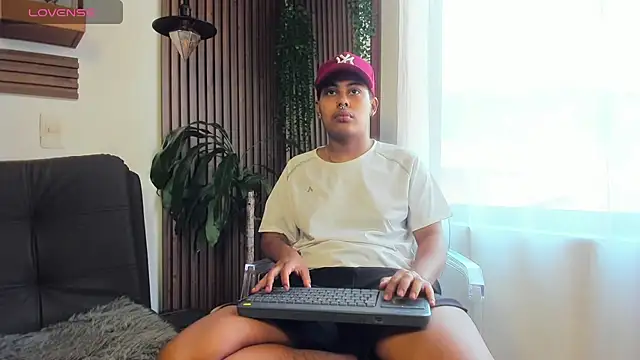 Noha  scott online show from 03/12/26, 02:21