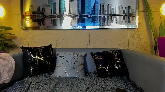 Noha  scott online show from 03/29/26, 02:19