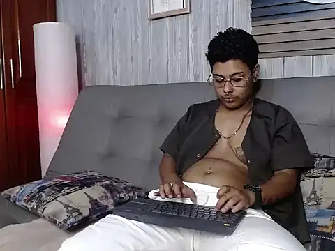 Noha  scott online show from 03/10/26, 02:32