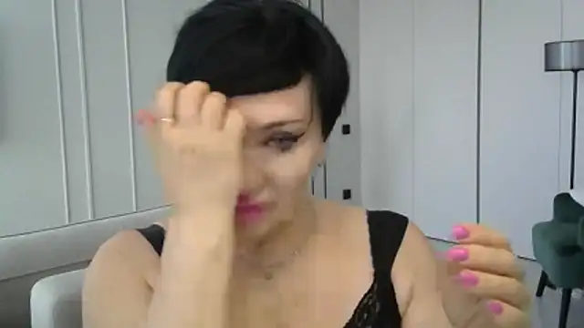 Kleotempt online show from 04/10/26, 01:51