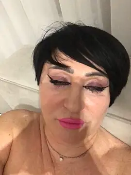 Snapshot of Kleotempt chatting on 02/25/26, 09:03 Kleotempt online show from 02/25/26, 09:03