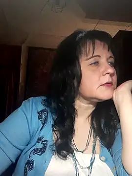 Snapshot of Apelsinkaa chatting on 05/15/26, 04:49 Apelsinkaa online show from 05/15/26, 04:49