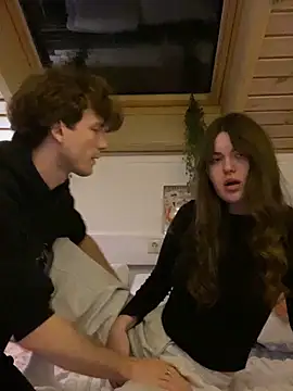 Snapshot of meowmiu chatting on 03/01/26, 01:38 meowmiu online show from 03/01/26, 01:38