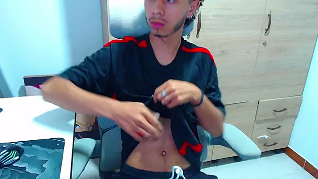 axeldarkk online show from 02/23/26, 11:27