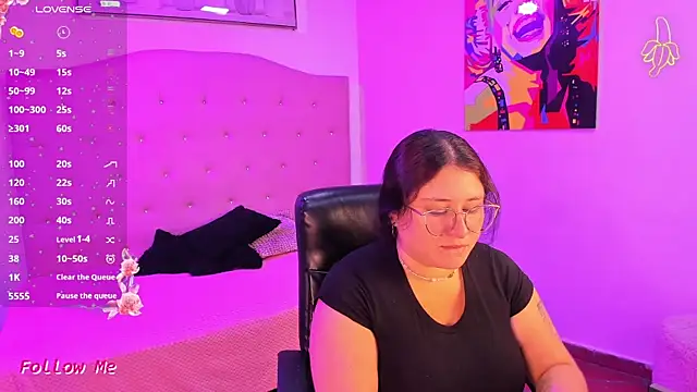 sienna cavalli online show from 04/08/26, 12:50