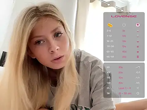 Snapshot of maisco19 chatting on 05/17/26, 03:23 maisco19 online show from 05/17/26, 03:23