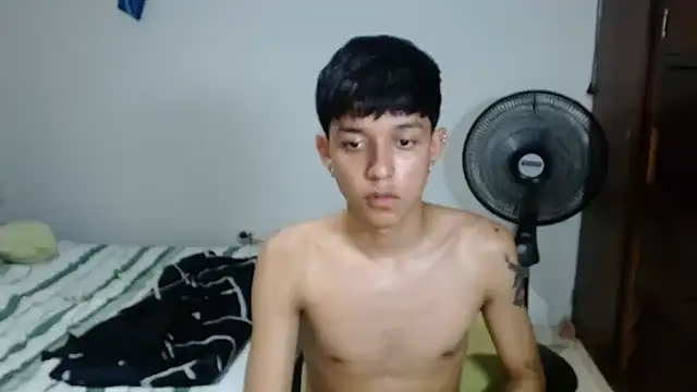 cute jisus online show from 03/03/26, 12:06