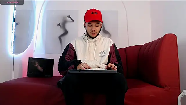 luxesmith online show from 03/25/26, 12:11