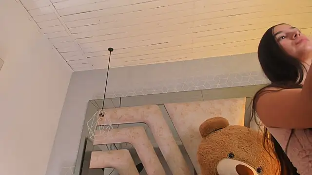 AuroraFlowers online show from 03/20/26, 07:26