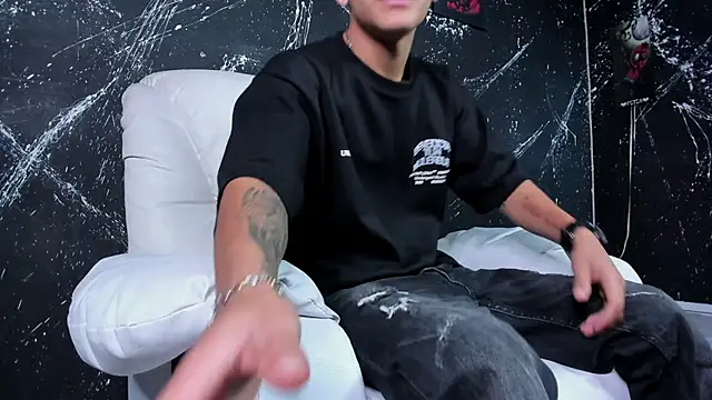 DylanRoyce  online show from 03/03/26, 12:34