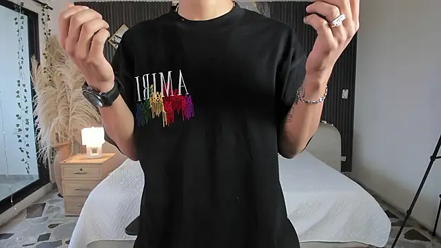 DylanRoyce  online show from 03/07/26, 11:49